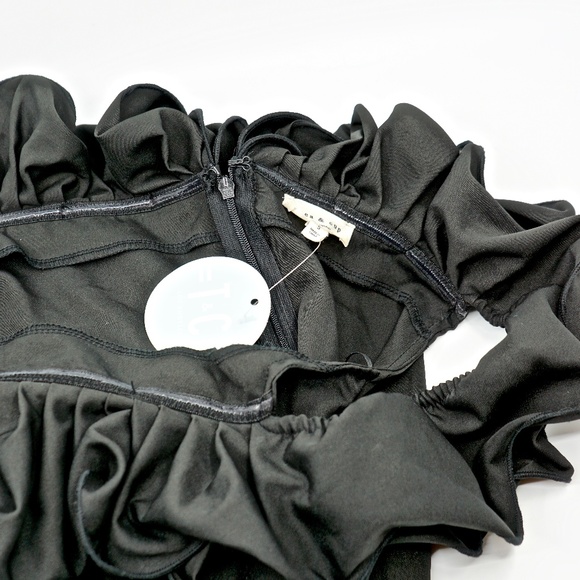 TEA & CUP~BLACK RUFFLE WIDE-LEG JUMPSUIT~NWT - Picture 4 of 5